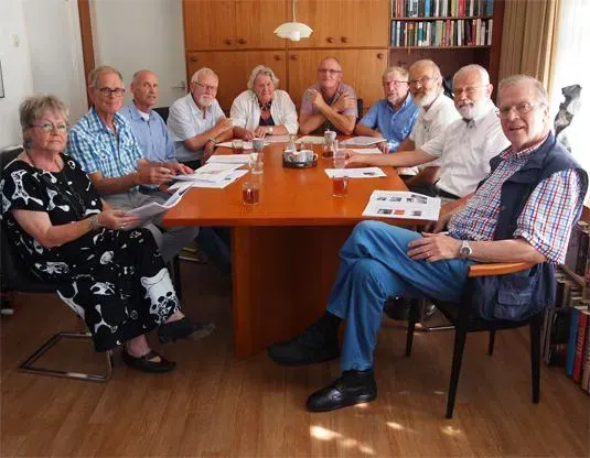 Auteurs van het boek Canon van de gemeente Emmen